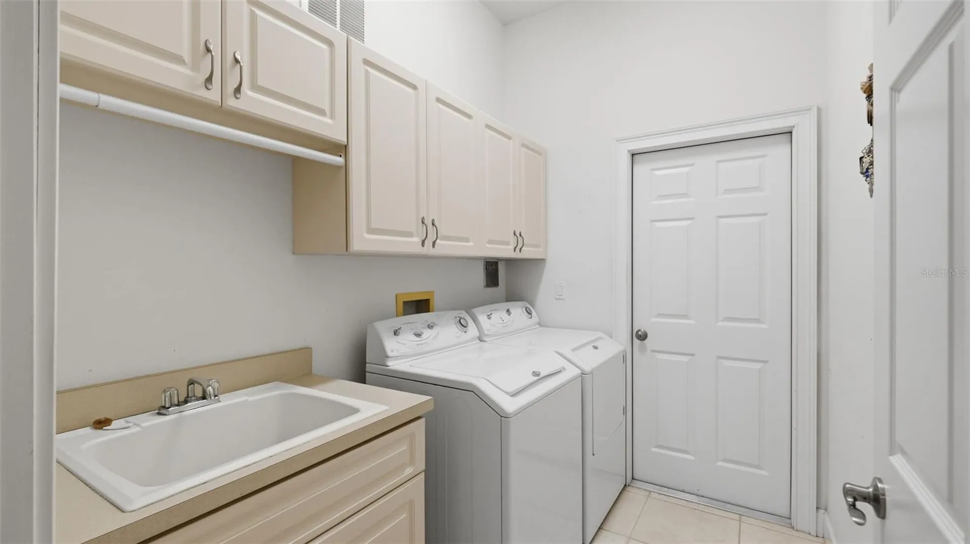 8722 Mississippi Run Weeki Wachee FL 34613
