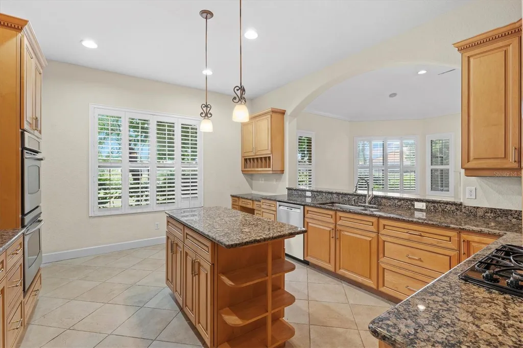 10115 Day Lily Court Bradenton FL 34212