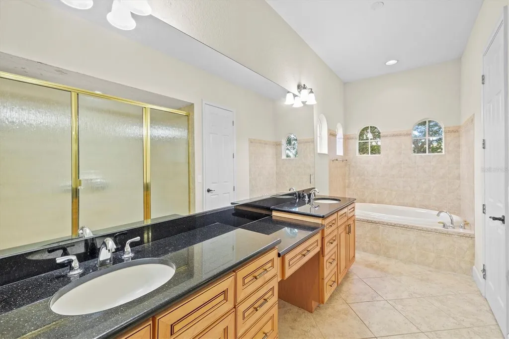 10115 Day Lily Court Bradenton FL 34212