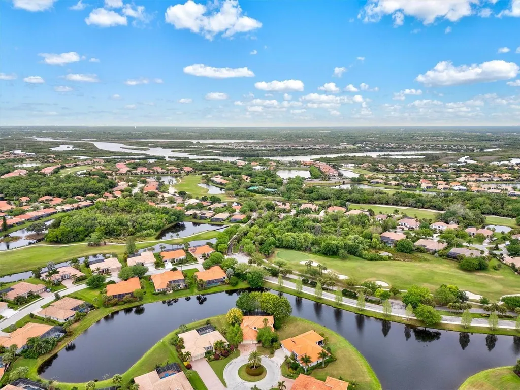 10115 Day Lily Court Bradenton FL 34212