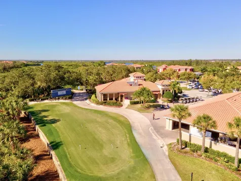 10115 Day Lily Court Bradenton FL 34212