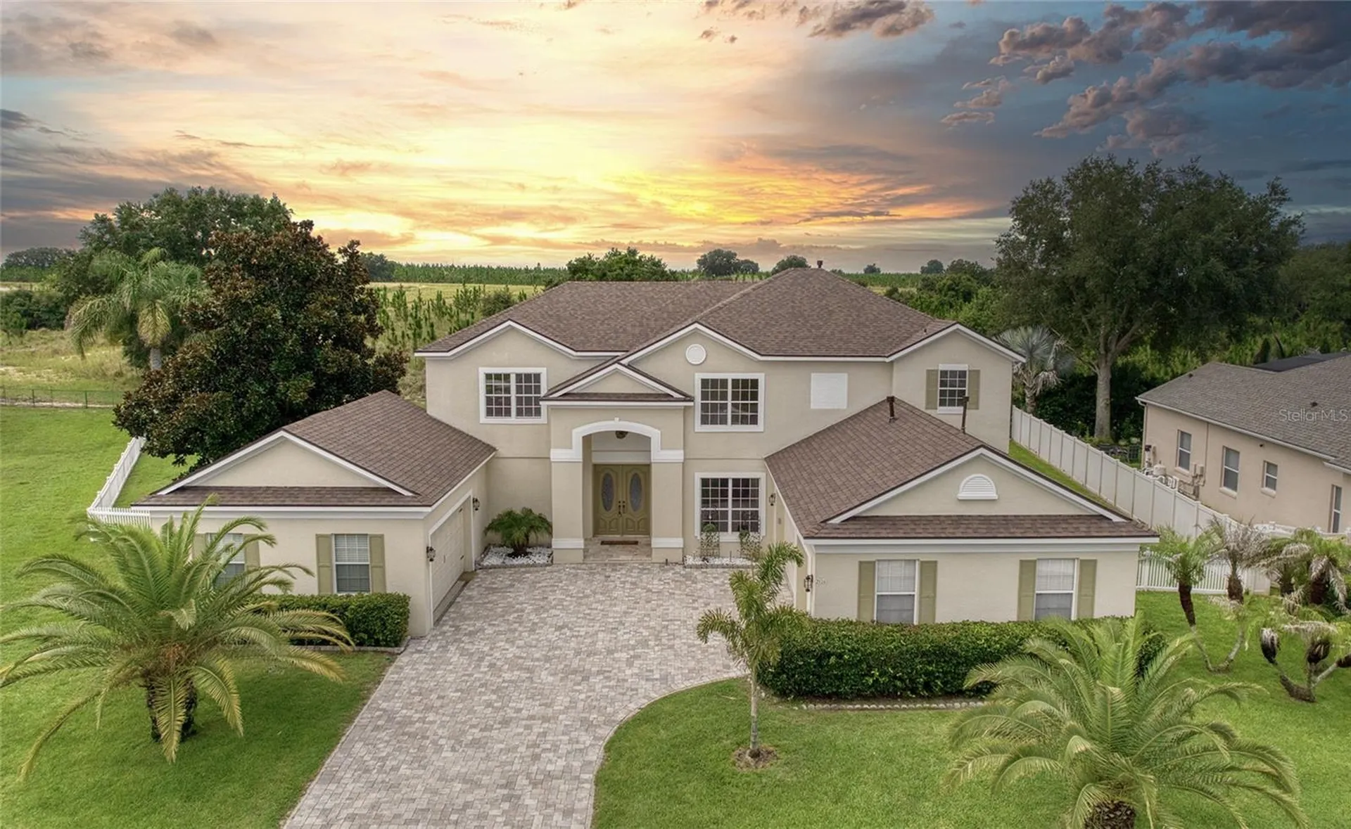 2924 Majestic Isle Drive Clermont FL 34711