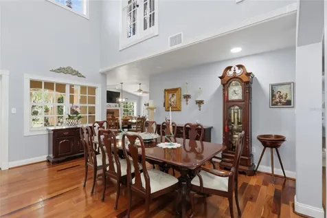 7201 Hodgewood Court Tampa FL 33614