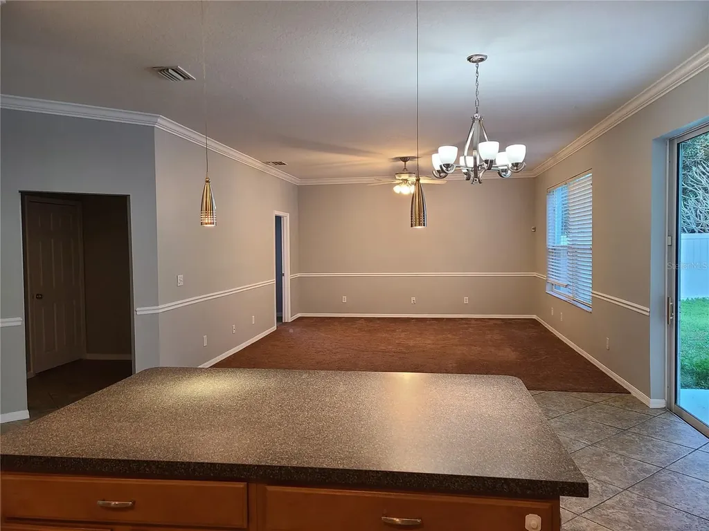 6122 39th Court E Bradenton FL 34203