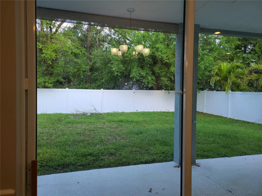 6122 39th Court E Bradenton FL 34203