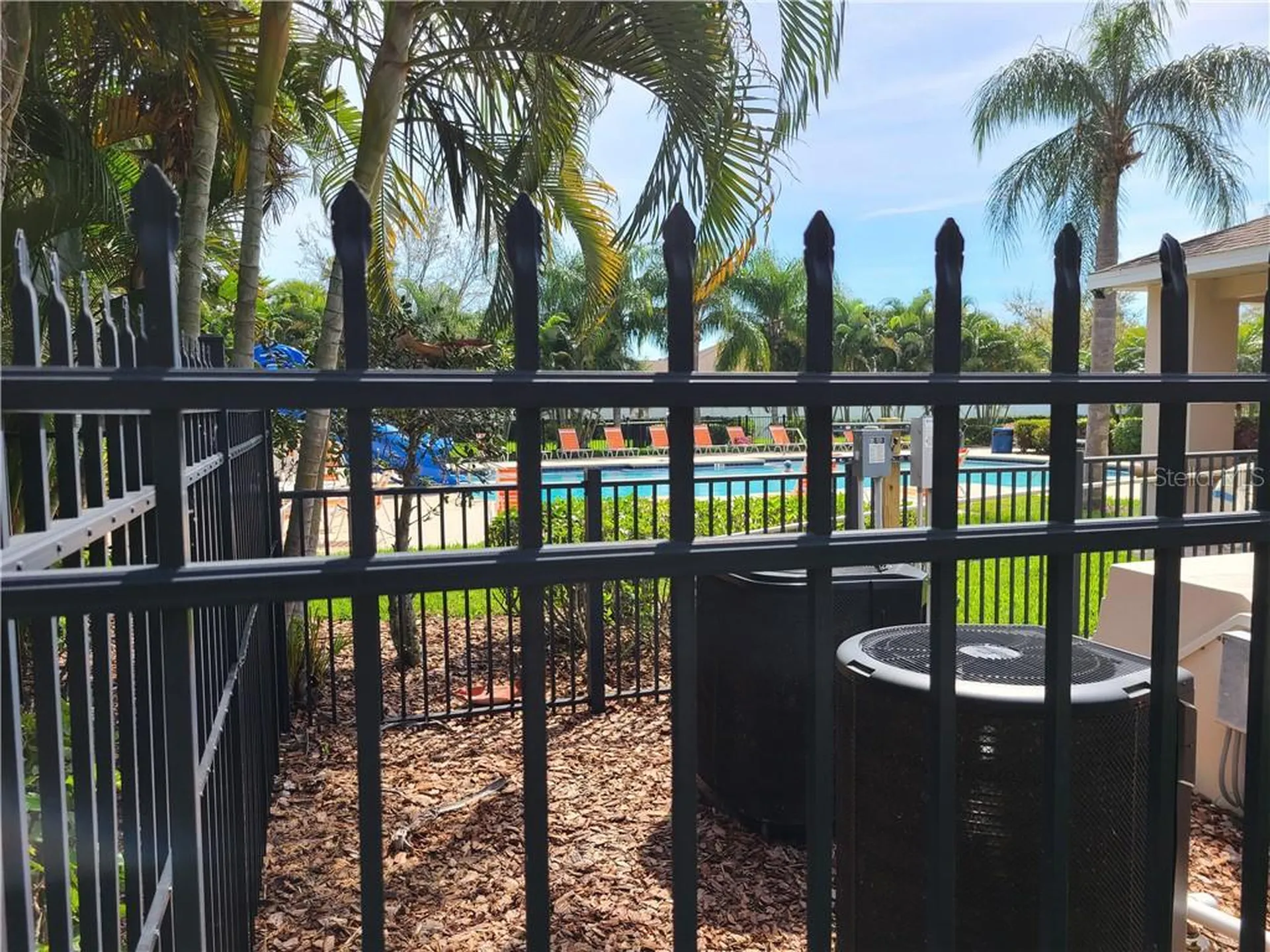 6122 39th Court E Bradenton FL 34203