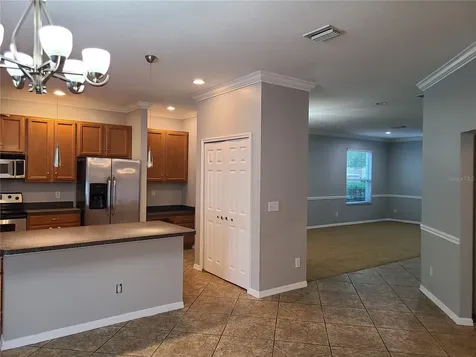 6122 39th Court E Bradenton FL 34203