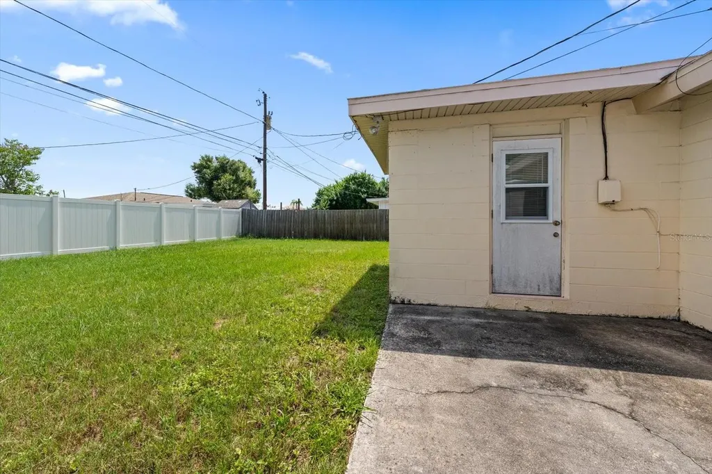 8357 75th Avenue Seminole FL 33777