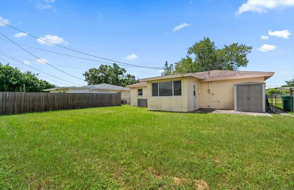 8357 75th Avenue Seminole FL 33777