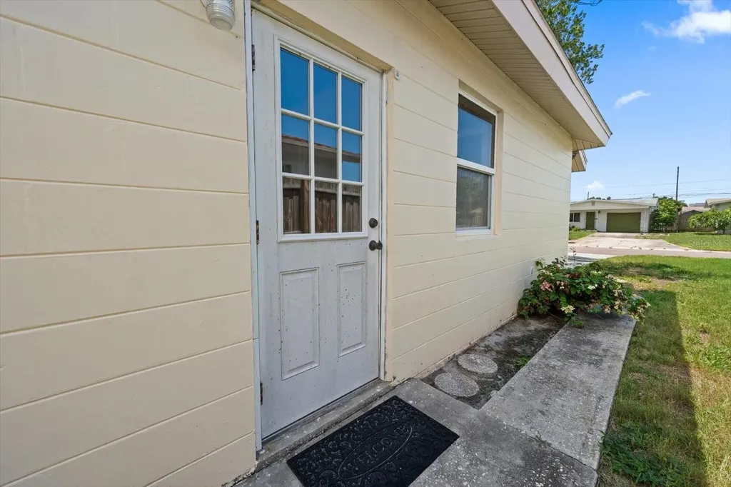 8357 75th Avenue Seminole FL 33777