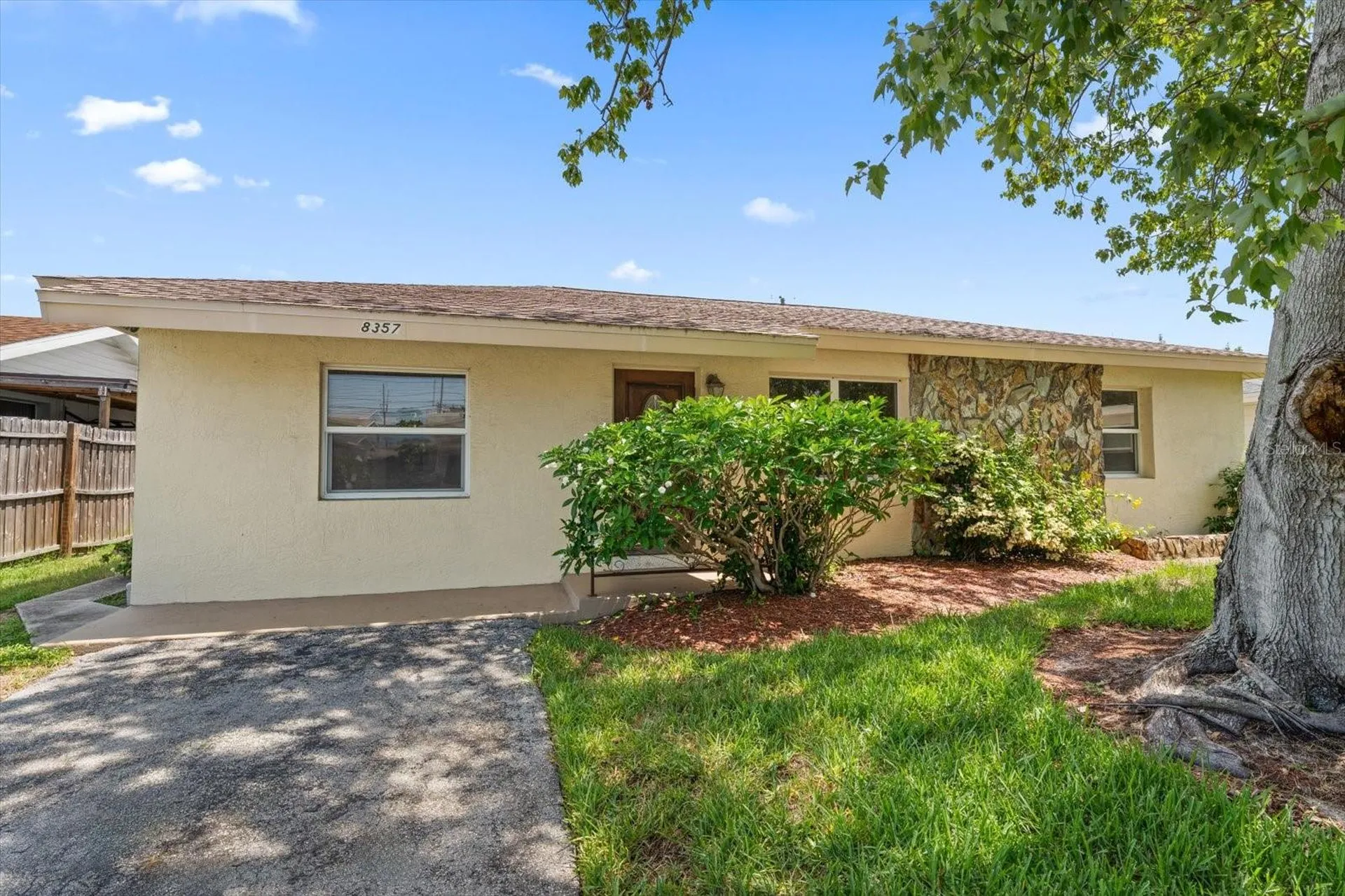 8357 75th Avenue Seminole FL 33777