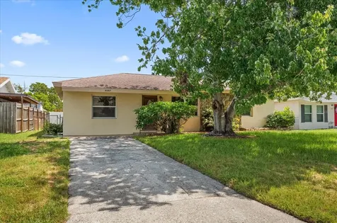 8357 75th Avenue Seminole FL 33777