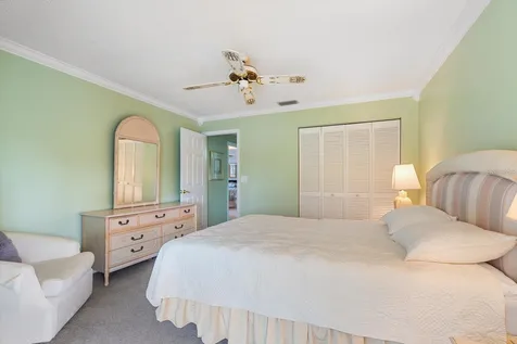 312 108th Street W Bradenton FL 34209