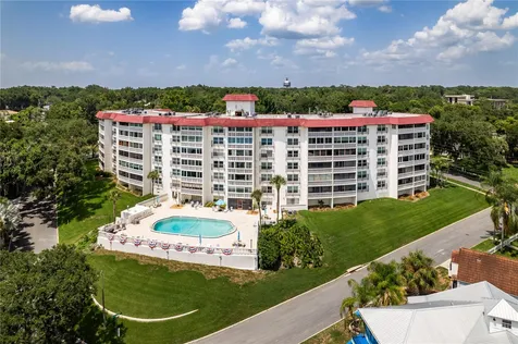 601 N Mcdonald Street Mount Dora FL 32757