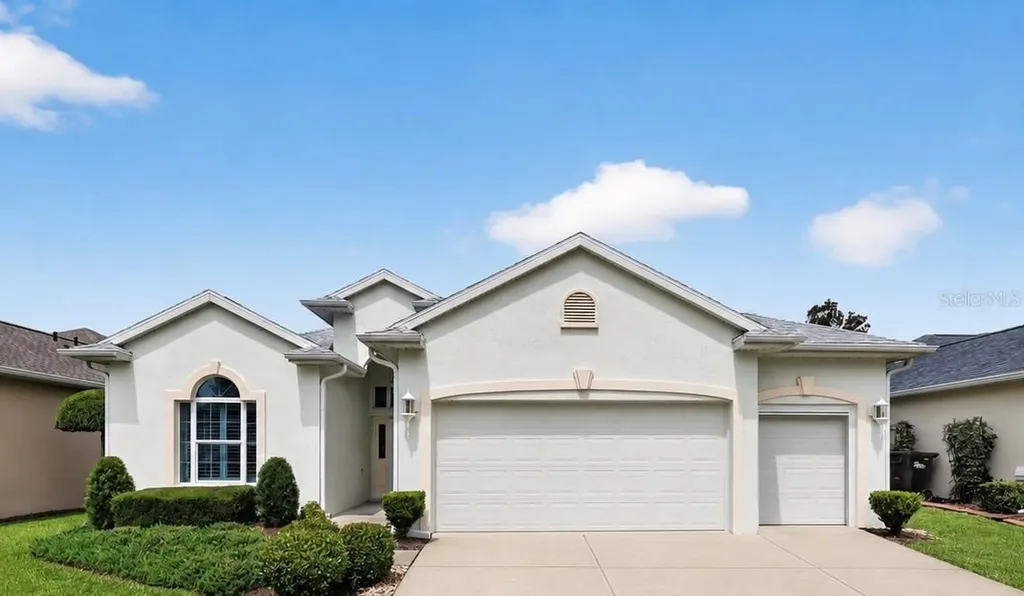 11042 SW 73rd Court Ocala FL 34476