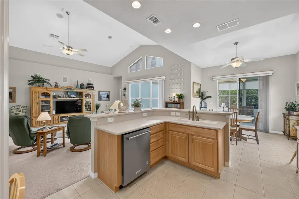 11042 SW 73rd Court Ocala FL 34476