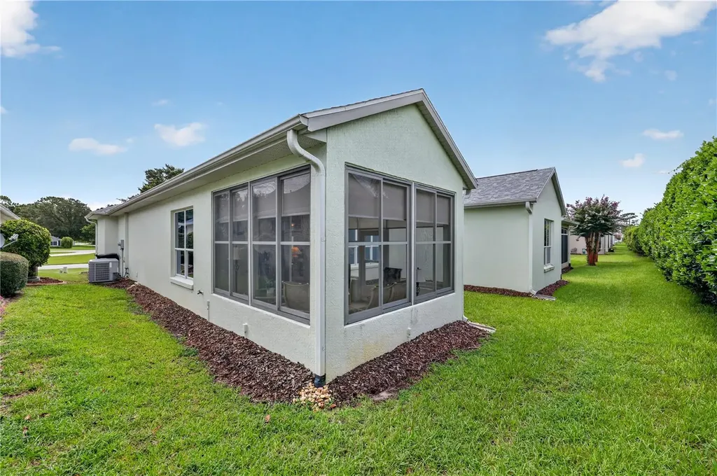 11042 SW 73rd Court Ocala FL 34476