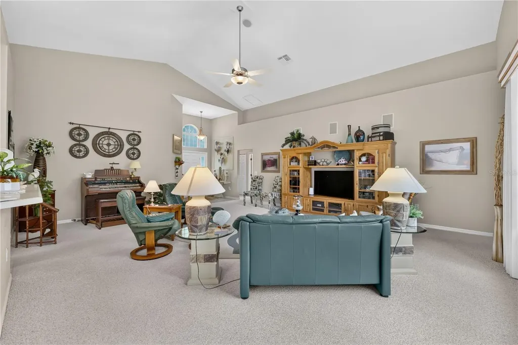 11042 SW 73rd Court Ocala FL 34476