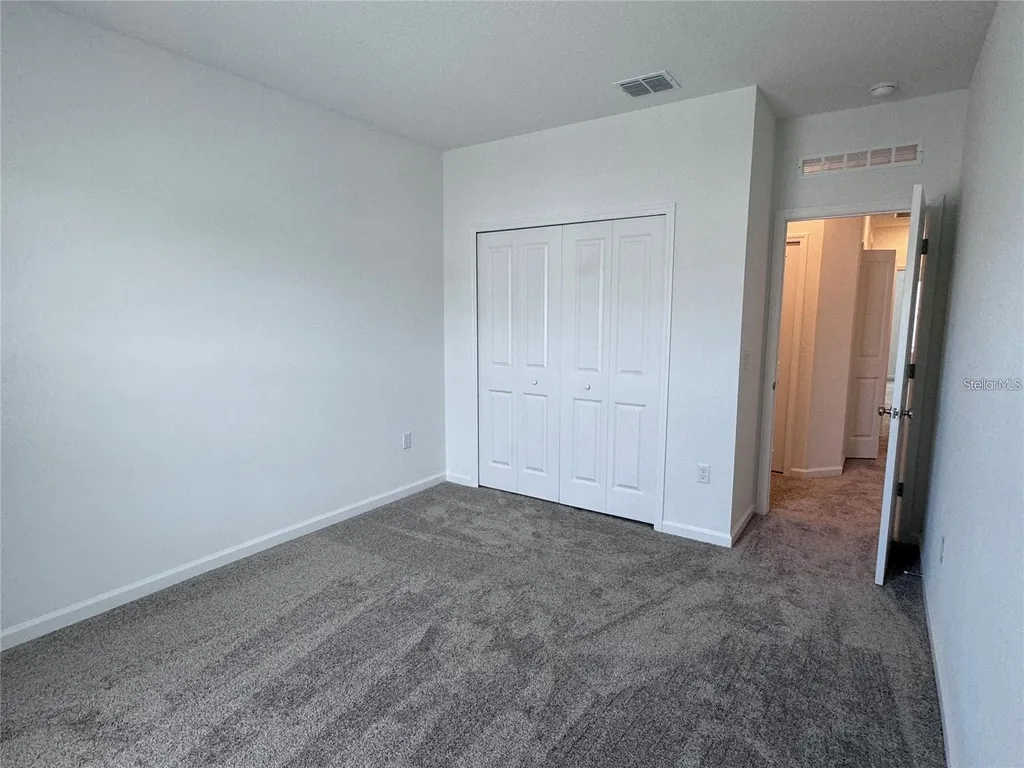 2533 Skyline Loop Kissimmee FL 34758