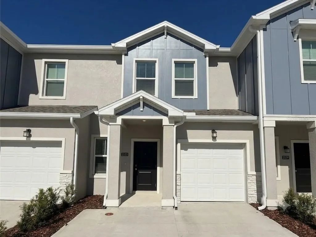2533 Skyline Loop Kissimmee FL 34758