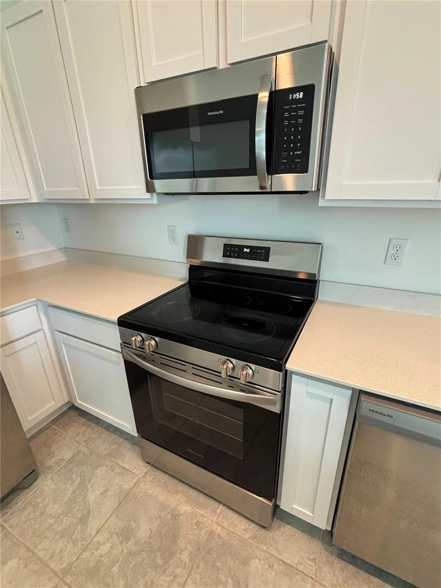 2533 Skyline Loop Kissimmee FL 34758