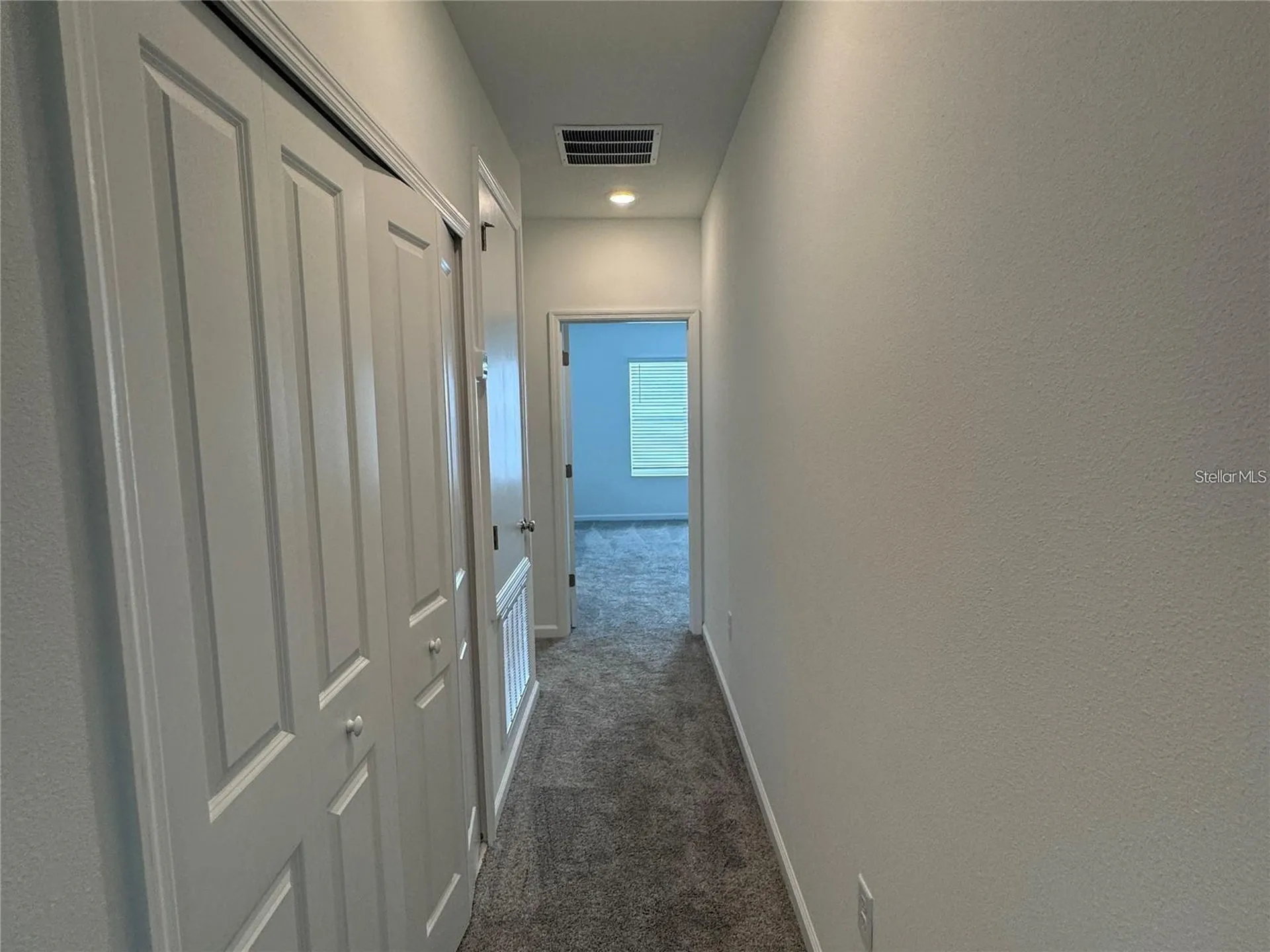 2533 Skyline Loop Kissimmee FL 34758