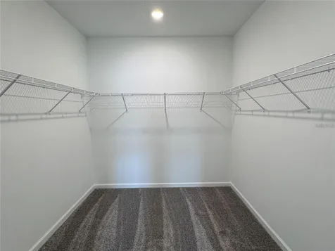 2533 Skyline Loop Kissimmee FL 34758