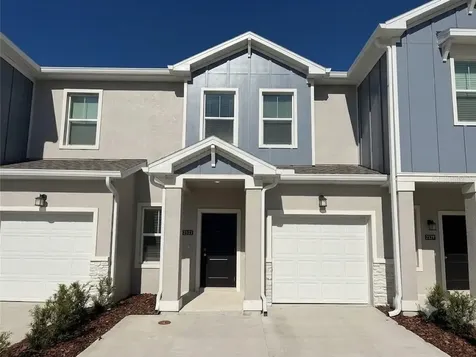 2533 Skyline Loop Kissimmee FL 34758