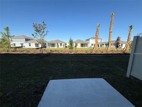 2533 Skyline Loop Kissimmee FL 34758