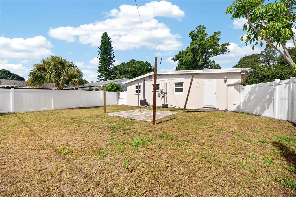 1714 55th Street S Gulfport FL 33707