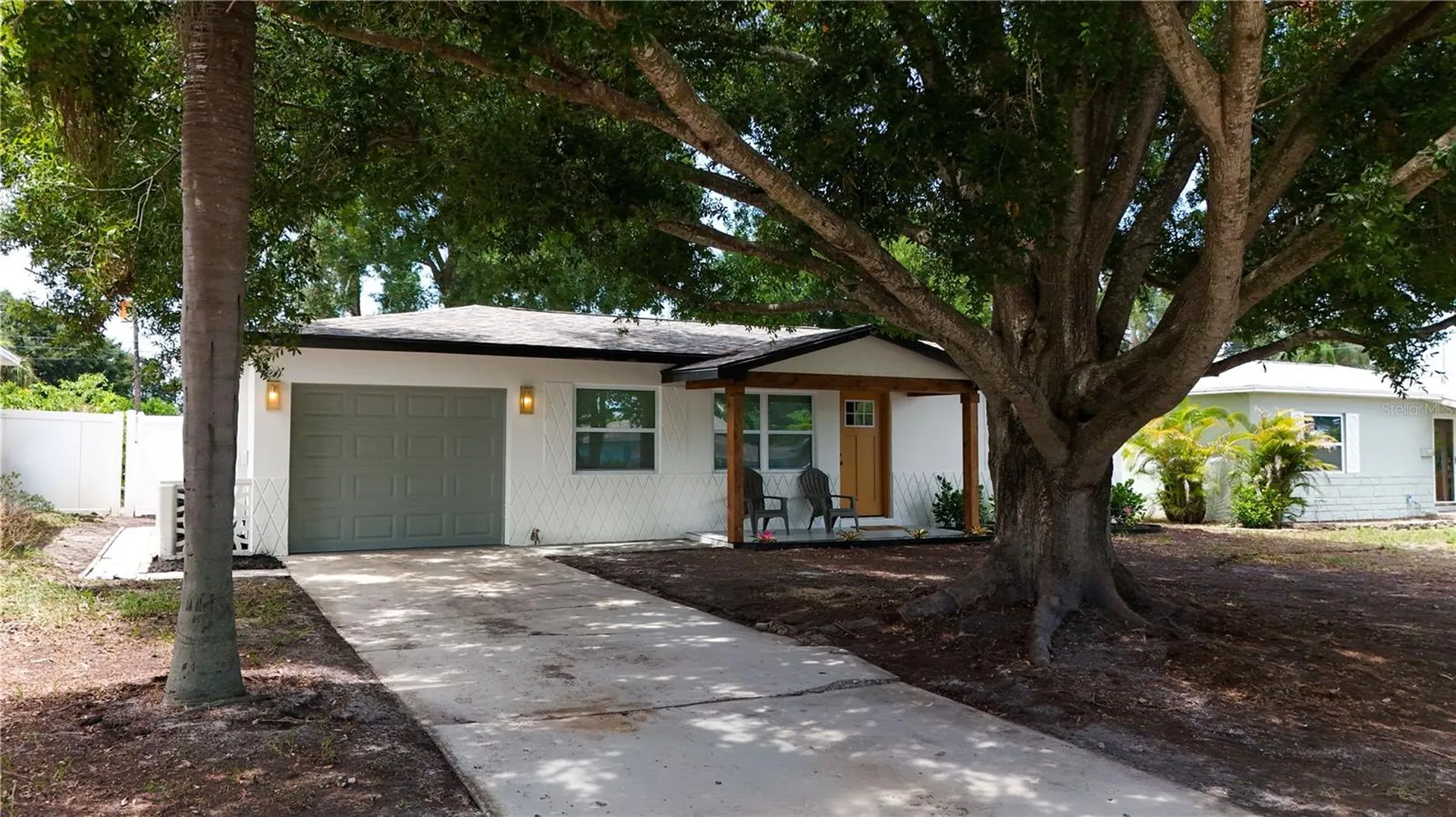 4319 15th Avenue N St Petersburg FL 33713