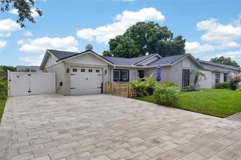 614 Stillview Circle Brandon FL 33510