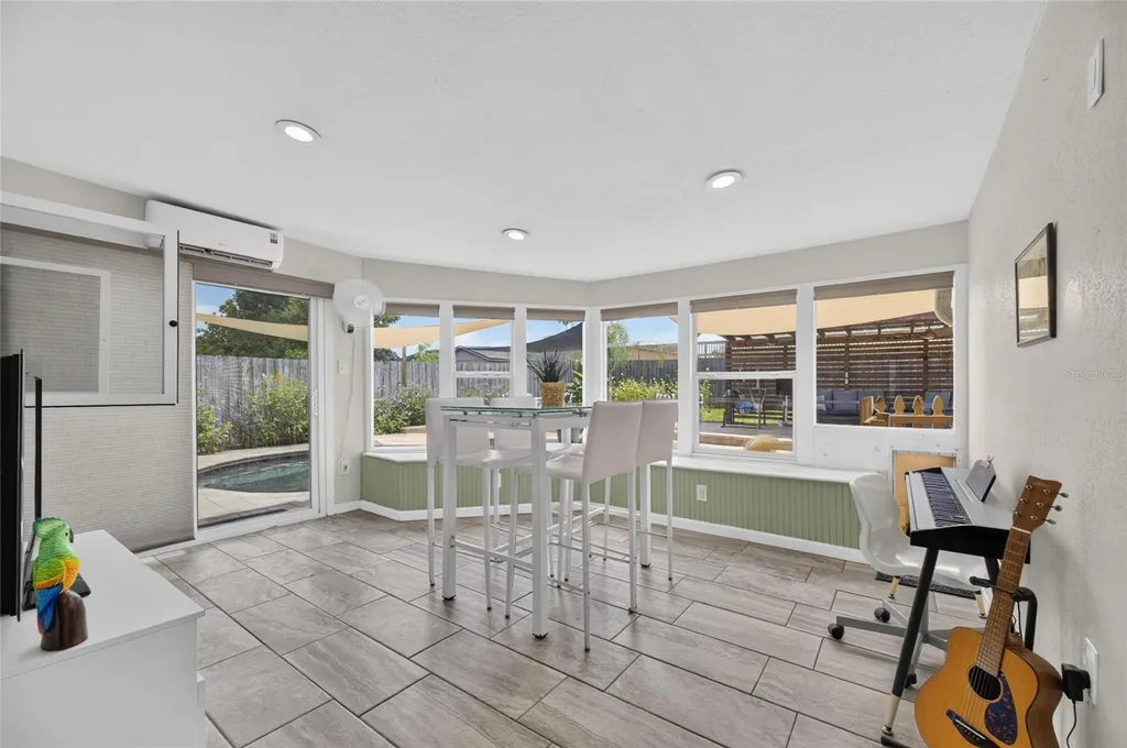 614 Stillview Circle Brandon FL 33510