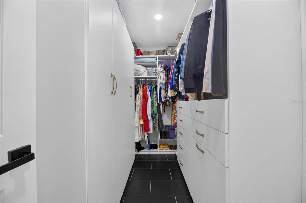 614 Stillview Circle Brandon FL 33510