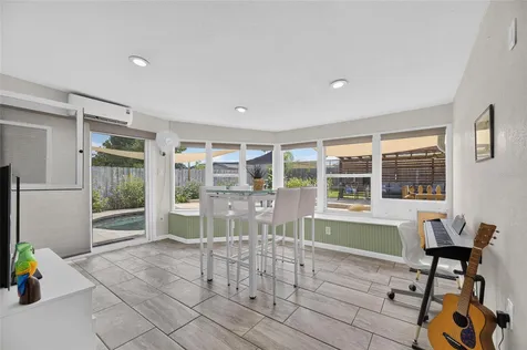 614 Stillview Circle Brandon FL 33510
