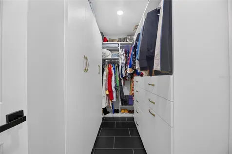 614 Stillview Circle Brandon FL 33510