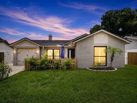 614 Stillview Circle Brandon FL 33510