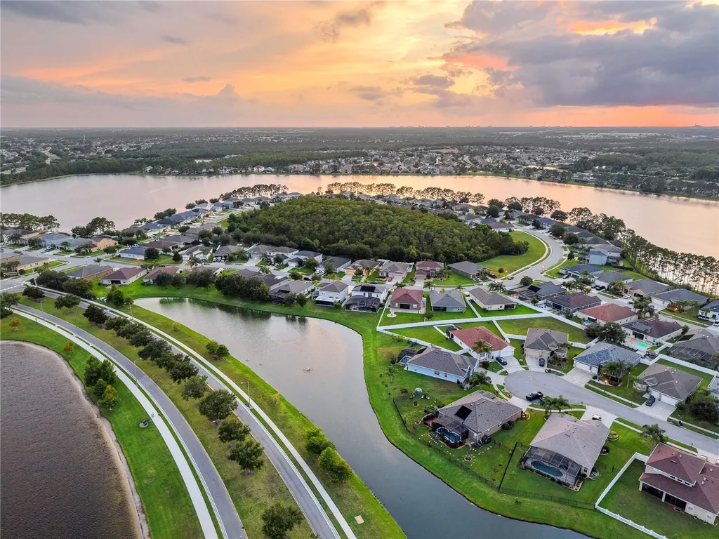2336 Crosston Circle Orlando FL 32824