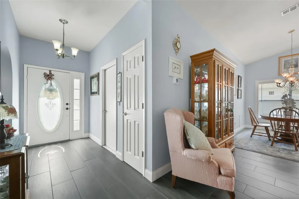 2914 Saint Augustine Drive Orlando FL 32825