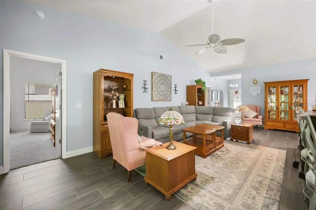 2914 Saint Augustine Drive Orlando FL 32825