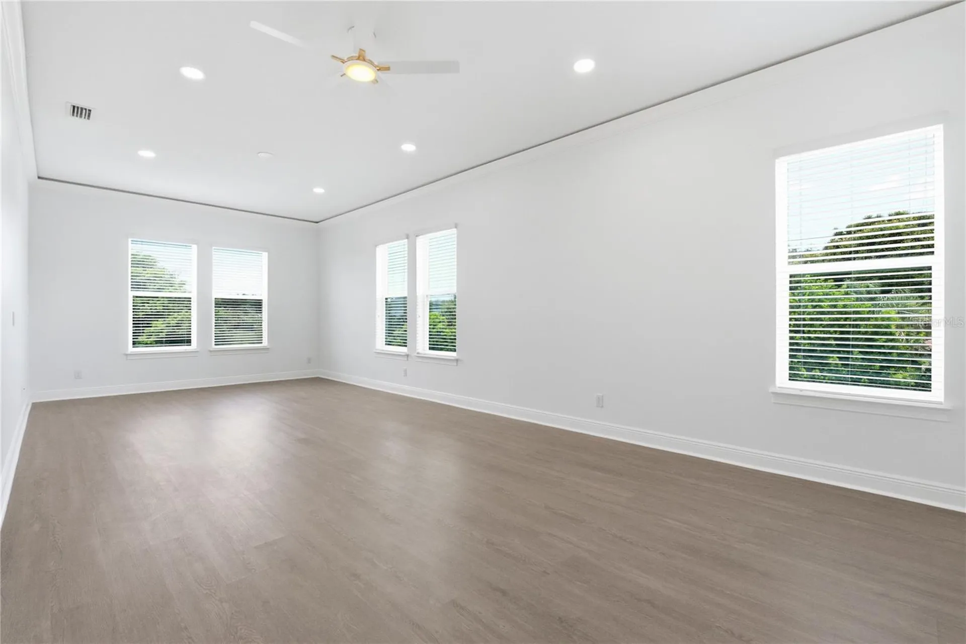 25868 Crossings Bluff Lane Sorrento FL 32776