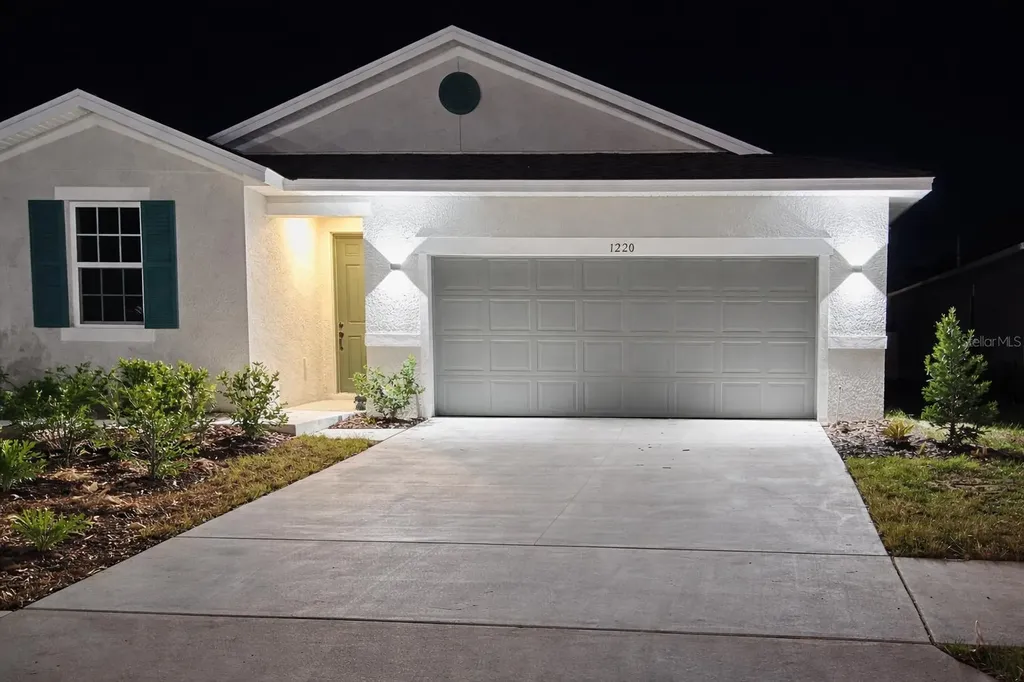 1220 Mattie Pointe Boulevard Auburndale FL 33823