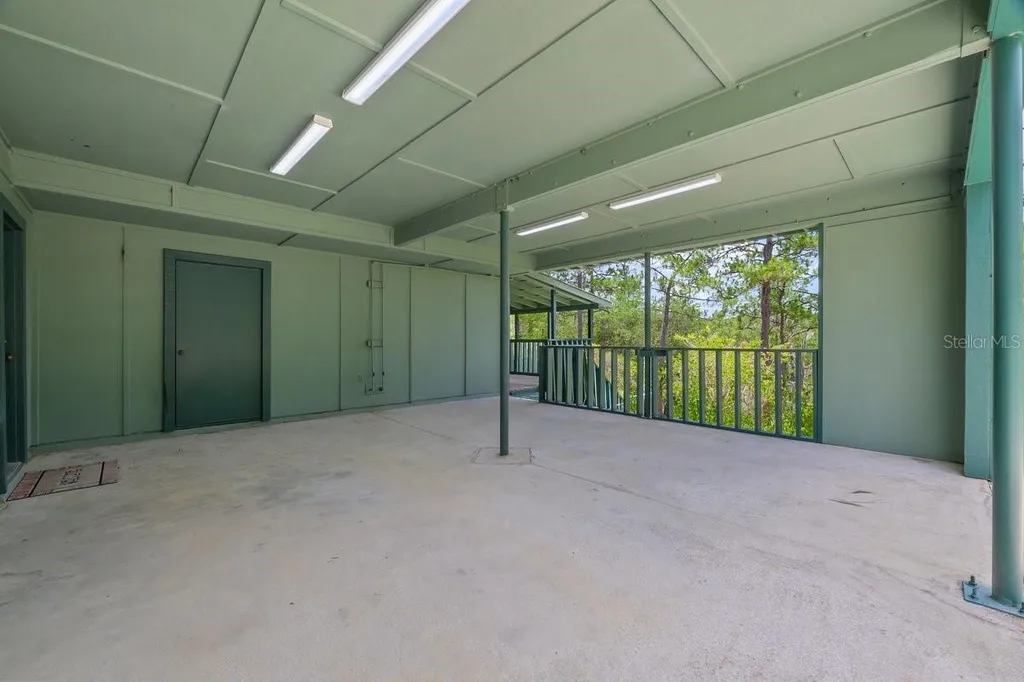 251 Cue Lake Drive Hawthorne FL 32640