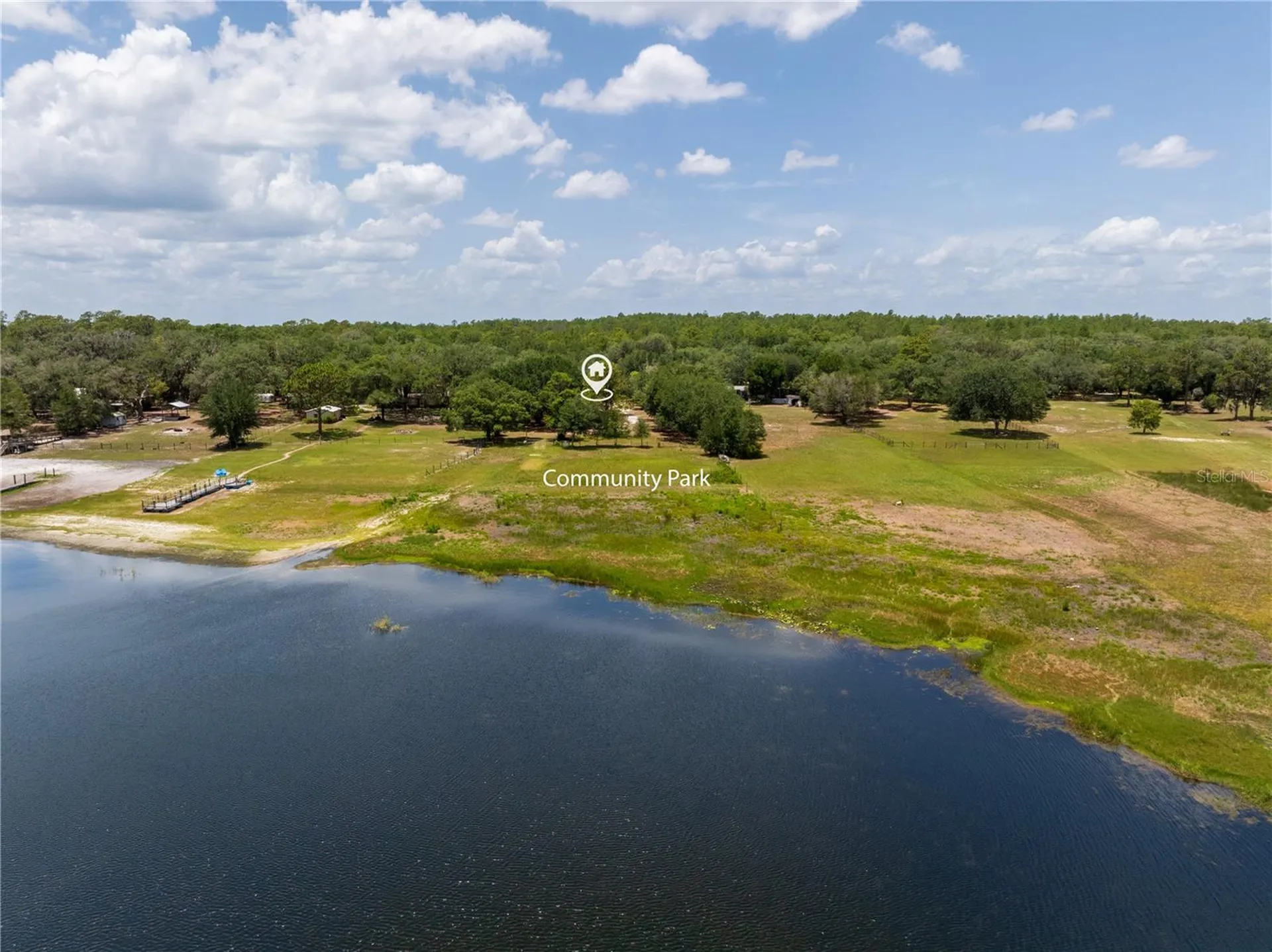 251 Cue Lake Drive Hawthorne FL 32640