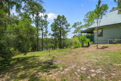 251 Cue Lake Drive Hawthorne FL 32640