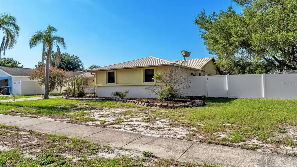 601 Fieldstone Drive Brandon FL 33511
