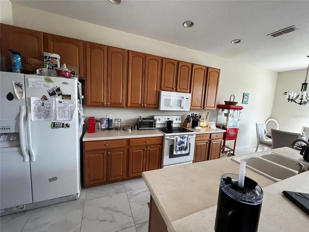 13324 Hatherton Circle Orlando FL 32832