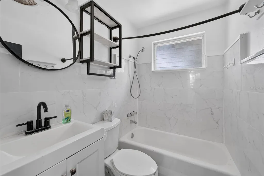 408 Berwick Avenue Tampa FL 33617