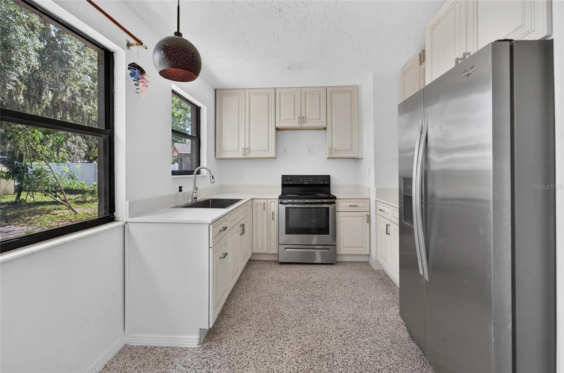 408 Berwick Avenue Tampa FL 33617