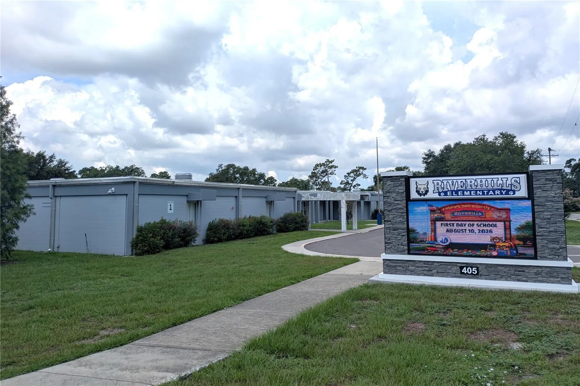 408 Berwick Avenue Tampa FL 33617